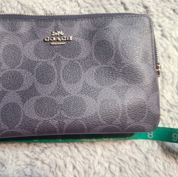 Coach purse and wristlet - Picture 14 of 15